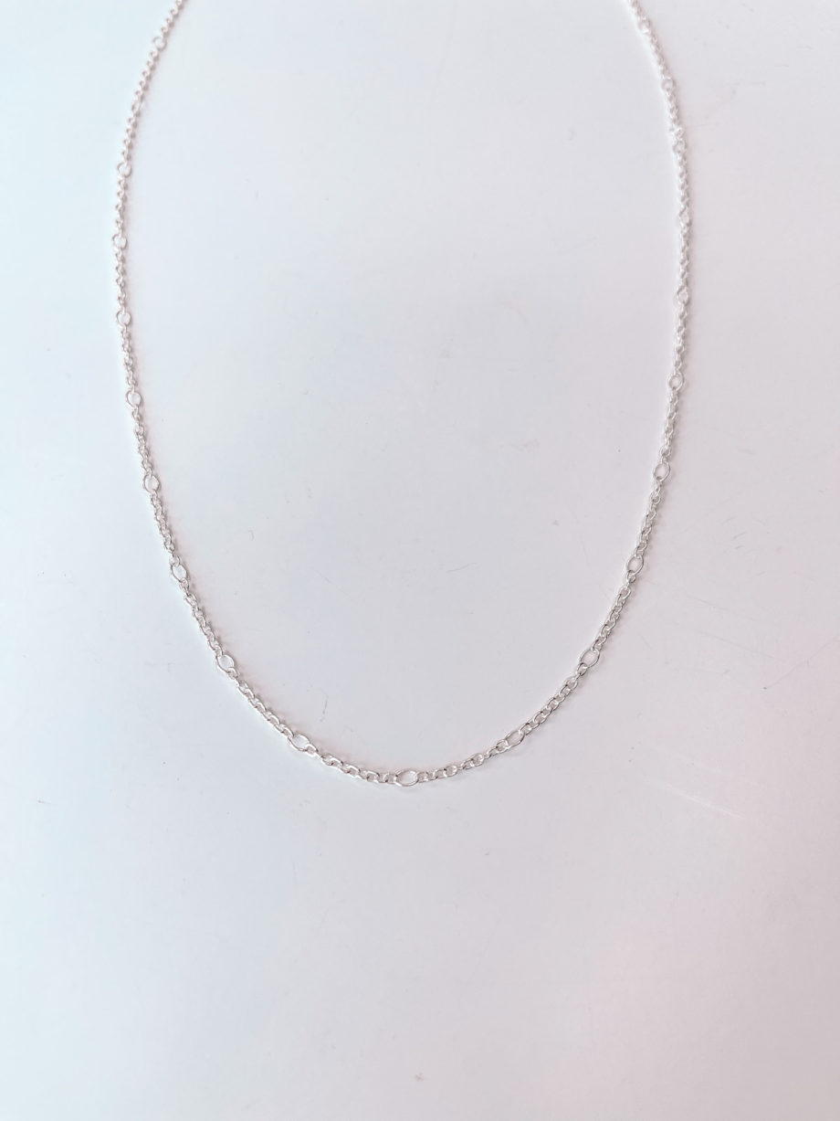 Oval Link Necklace - Dainty, effortless and Simple Necklace
